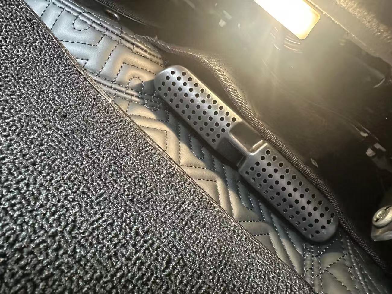 Car Air Vent Cover Grille For  - đánh giá và giá Car Seat Cover